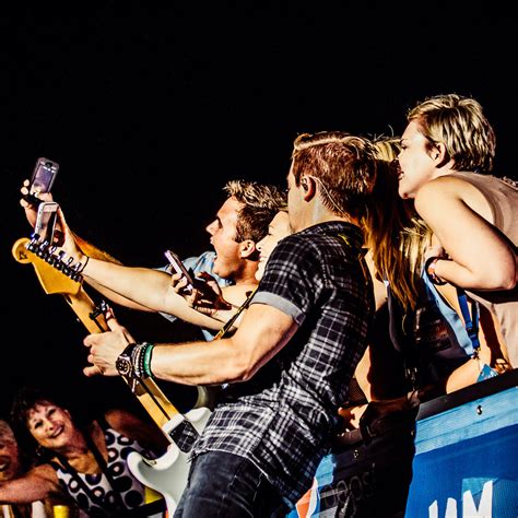 8 Entertaining Panama City Beach Music Festivals To.